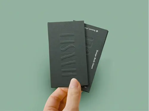 VISTING CARDS | EMBOSE + UV | 300 Gsm